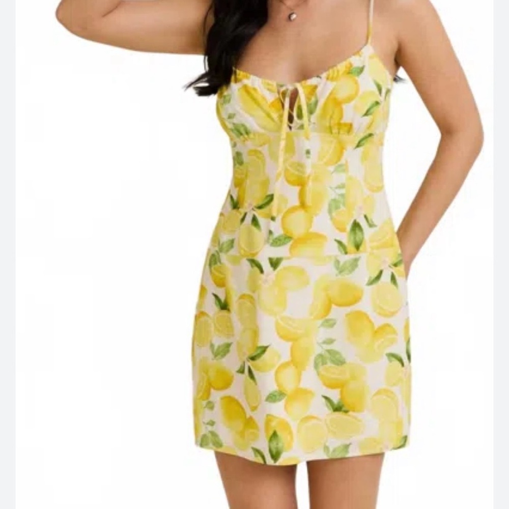 Le Lis Collection NWT Lemon Print Mini Dress Size L Spaghetti Straps Summer